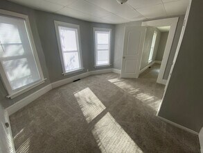 1011 N Ripley St in Davenport, IA - Building Photo - Building Photo