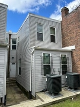 1647 Pratt St, Unit 2nd floor - B2 in Philadelphia, PA - Building Photo - Building Photo