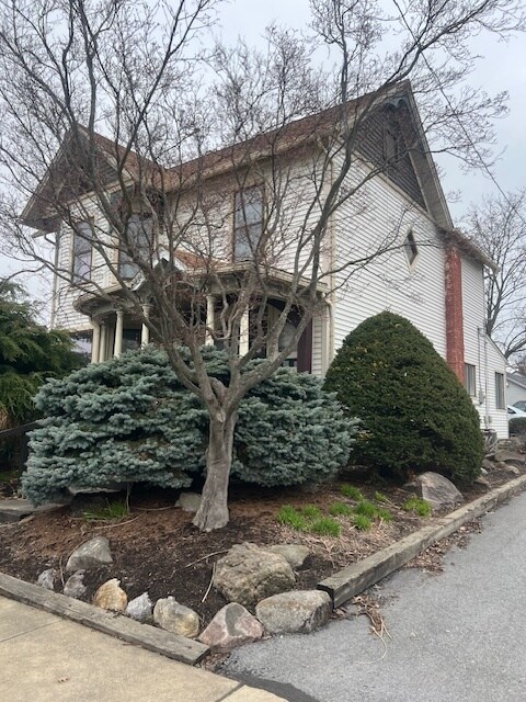 389 W Liberty St in Wooster, OH - Building Photo - Building Photo