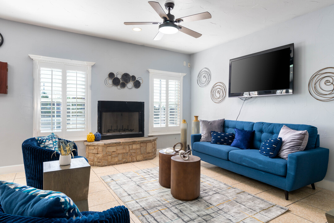 Summerstone Elite Apartment Homes in El Paso, TX - Foto de edificio