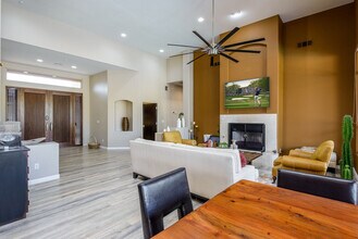 9798 E Hidden Green Dr in Scottsdale, AZ - Building Photo - Building Photo