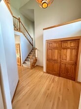 2340 Robbie Ct in Brookfield, WI - Building Photo - Building Photo