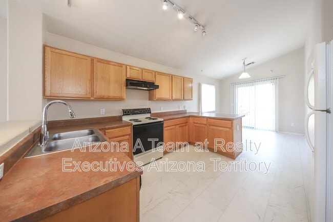 property at 13307 N Lost Artifact Ln