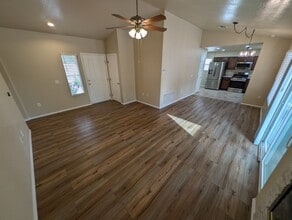 9729 Buckhorn Dr in Las Vegas, NV - Building Photo - Building Photo