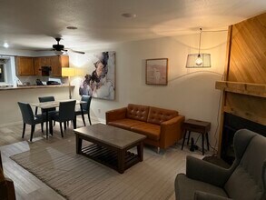 6741 Mountain Top Ln in Colorado Springs, CO - Building Photo - Building Photo