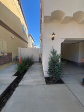 641 Edward Scholle Dr in Camarillo, CA - Building Photo - Building Photo