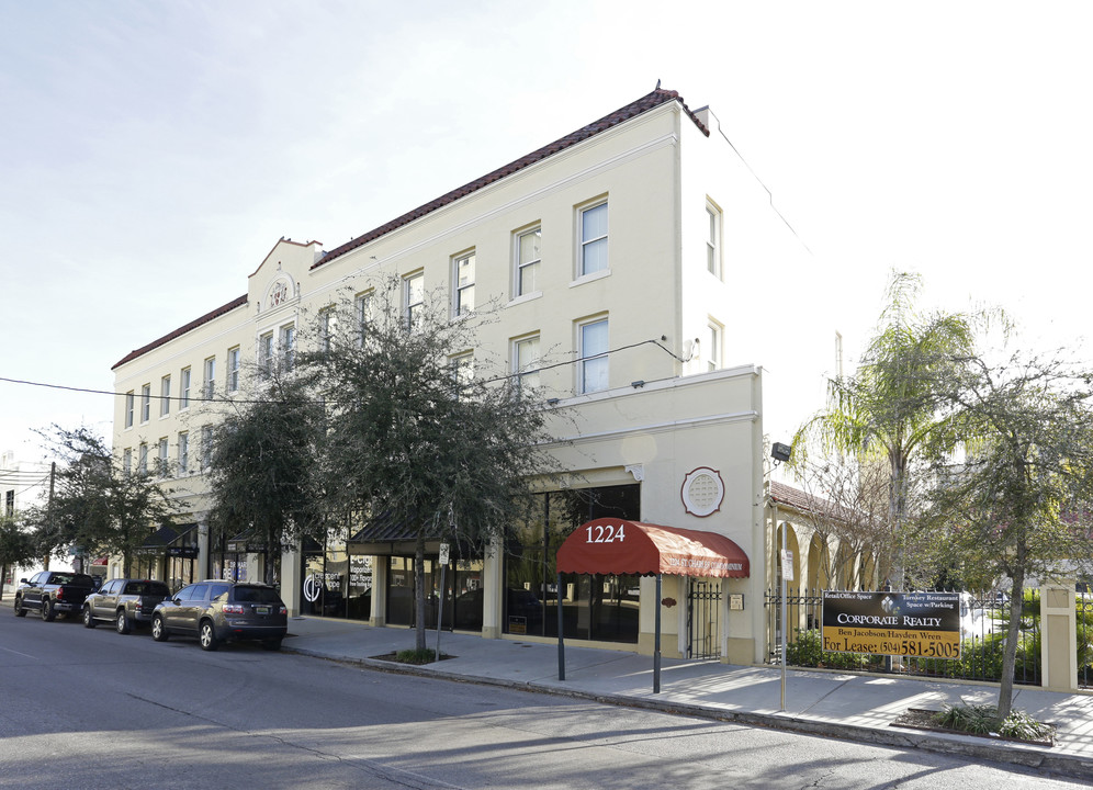 1224 St Charles Ave in New Orleans, LA - Foto de edificio