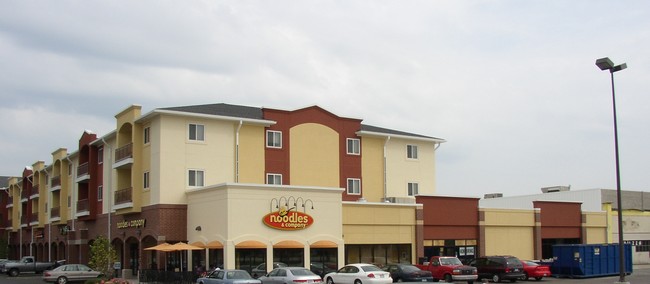 U Square West in Mankato, MN - Foto de edificio - Building Photo