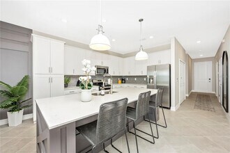 12140 Wellen Golf St in Venice, FL - Building Photo - Building Photo