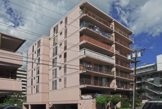 1704 Anapuni St in Honolulu, HI - Building Photo - Building Photo