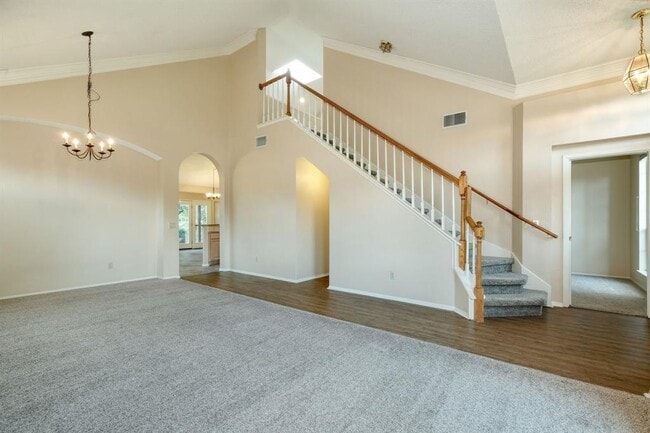 10801 Pinkney Ln in Austin, TX - Building Photo - Building Photo