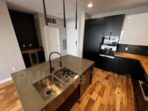460 E Fremont Pl in Littleton, CO - Building Photo - Building Photo