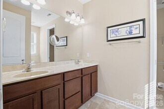 4318 Connestee Ct in Charlotte, NC - Building Photo - Building Photo