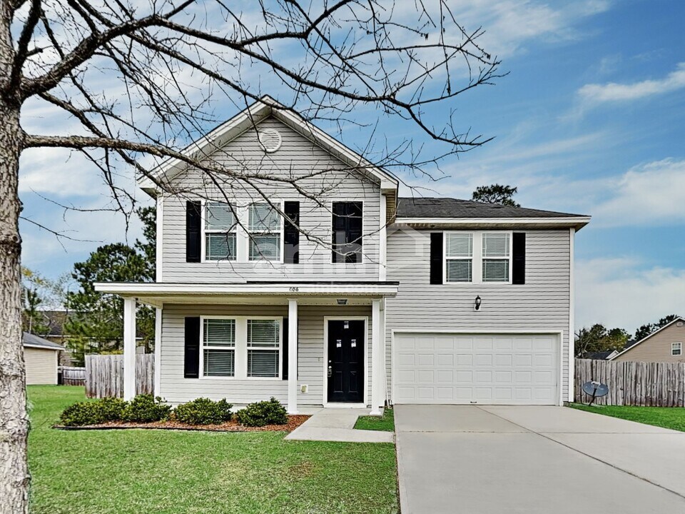 406 Flint Dr in Rincon, GA - Building Photo