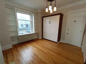 266 Flora St in Ottawa, ON - Building Photo - Building Photo