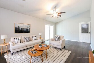 122 Apollo Ave in Greer, SC - Building Photo - Building Photo