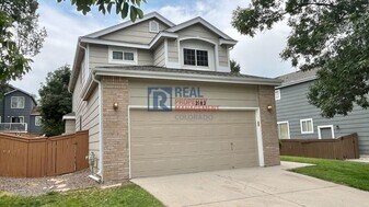 2182 Gold Dust Trail in Highlands Ranch, CO - Building Photo