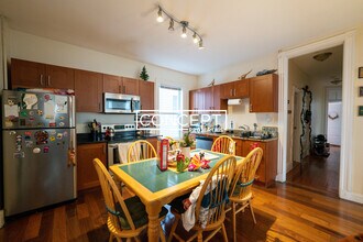 20 Lawn St in Boston, MA - Foto de edificio - Building Photo