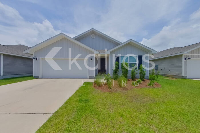 134 Metalmark Dr in Pensacola, FL - Foto de edificio