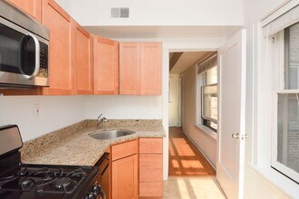 2657 N St Louis Ave in Chicago, IL - Building Photo - Building Photo