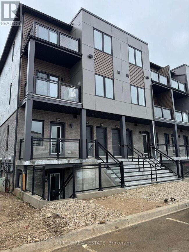 property at 940-940 St David St N