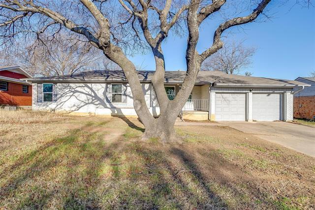4824 Trail Lake Dr in Fort Worth, TX - Building Photo