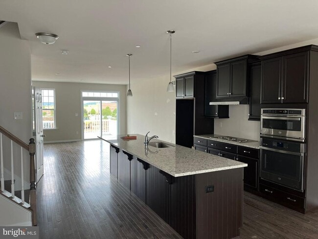 property at 511 Lewis St