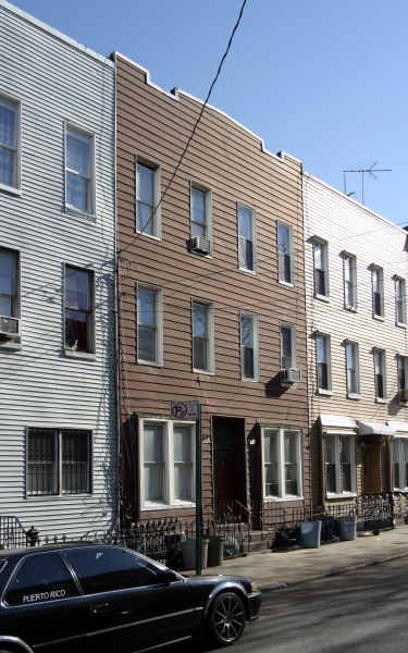 42 Sutton St in Brooklyn, NY - Building Photo