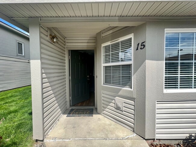 property at 209 E 18th Ave