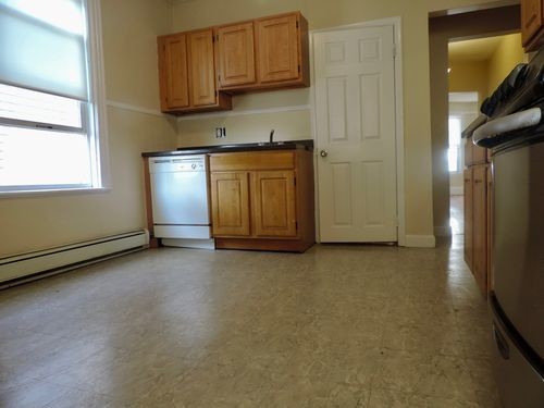 24 Howell St-Unit -C in Boston, MA - Building Photo - Building Photo
