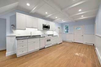 288 S Van Dien Ave in Ridgewood, NJ - Building Photo - Building Photo