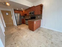 700 Biltmore Way photo'