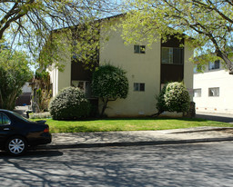 640 Kodiak Ct Apartments