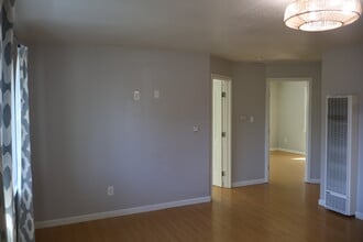 770 Verano Ave in Sonoma, CA - Building Photo - Building Photo