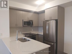1105-1105 Leger Wy in Milton, ON - Building Photo - Building Photo
