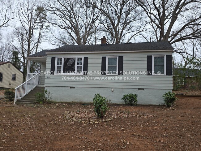 2711 Beech Nut Rd in Charlotte, NC - Building Photo - Building Photo