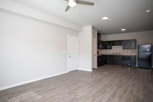 Sycamore Station in Charlotte, NC - Building Photo