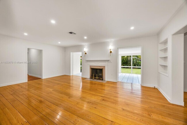 1340 Sopera Ave in Coral Gables, FL - Building Photo - Building Photo
