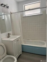 1 Engle Rd in San Mateo, CA - Building Photo - Building Photo