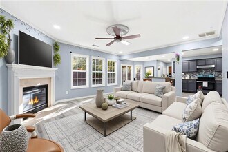 5440 Village View Ln SW in Stone Mountain, GA - Building Photo - Building Photo