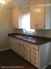 524 E Hazel St in Inglewood, CA - Building Photo - Building Photo