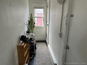 22 Donahue Pl in Torrington, CT - Building Photo - Building Photo