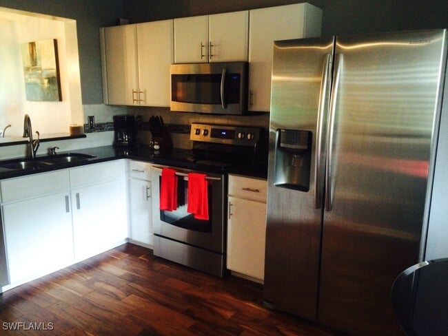 property at 717 Landover Cir