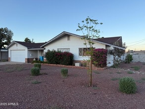 12429 N Escobar Way in Phoenix, AZ - Building Photo - Building Photo