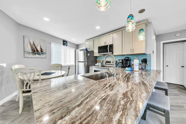 property at 285 Payne St
