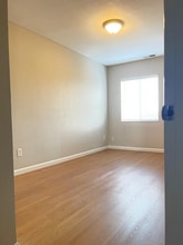 1715 Livingston Ln in Richmond, CA - Building Photo - Building Photo
