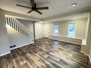 236 11th Ave S in South St. Paul, MN - Foto de edificio - Building Photo