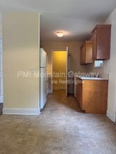 44 Cardinal Ct in Cleveland, GA - Building Photo - Building Photo