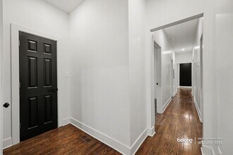 2601 E 78th St in Chicago, IL - Building Photo - Building Photo