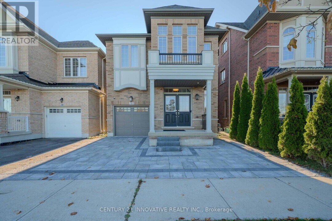 72 Killington Ave in Vaughan, ON - Building Photo